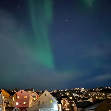 Floor With Mountain View - Close To Center Апартаменты