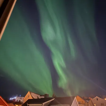 Floor With Mountain View - Close To Center Τρόμσο