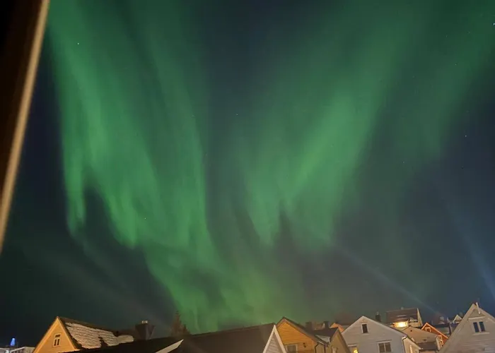 Floor With Mountain View - Close To Center Τρόμσο